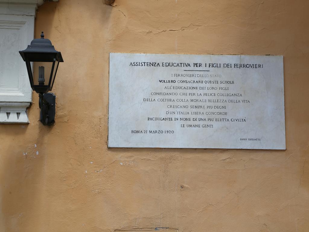 Guest House Masterintrastevere Ρώμη Εξωτερικό φωτογραφία