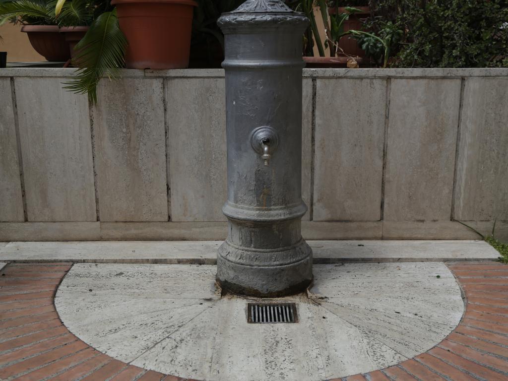 Guest House Masterintrastevere Ρώμη Εξωτερικό φωτογραφία