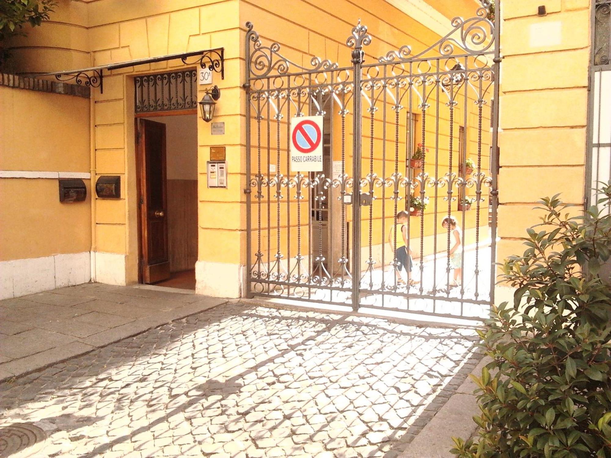 Guest House Masterintrastevere Ρώμη Εξωτερικό φωτογραφία